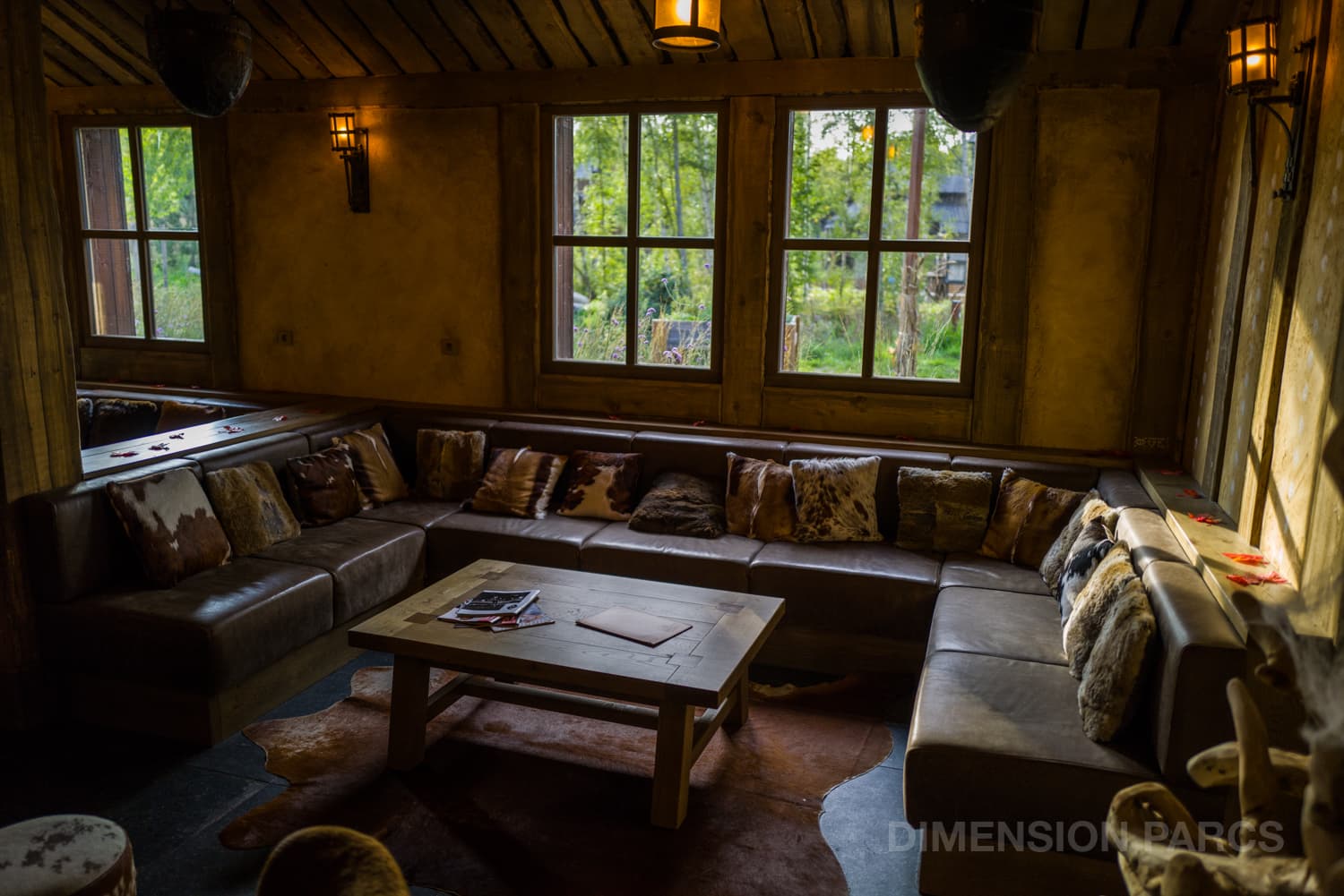 Bar de l'hôtel La Cité Suspendue du Parc Astérix